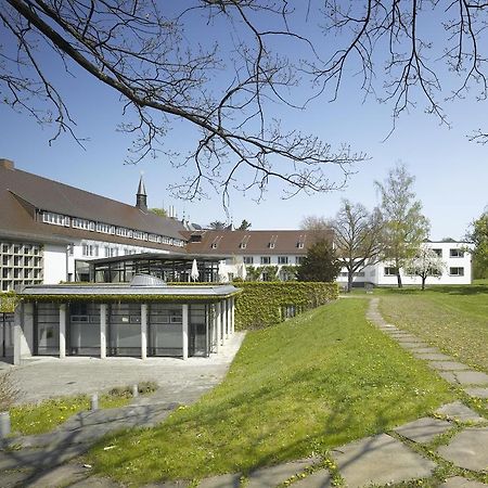 Tagungszentrum Evangelische Akademie Bad Boll Buitenkant foto