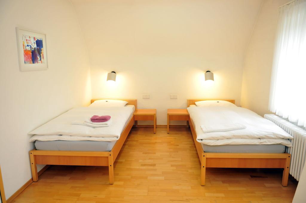 Tagungszentrum Evangelische Akademie Bad Boll Kamer foto